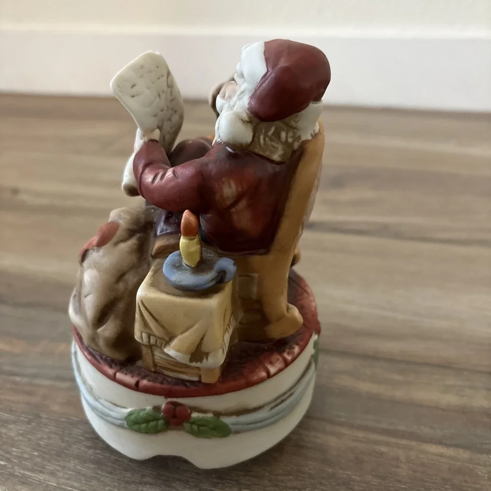 Vintage Santa Claus Christmas‎ Music Box Porcelain Hand Painted Rotates